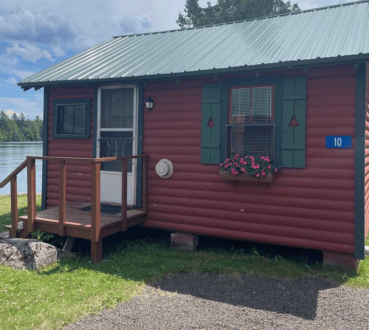 cabin 10 interior