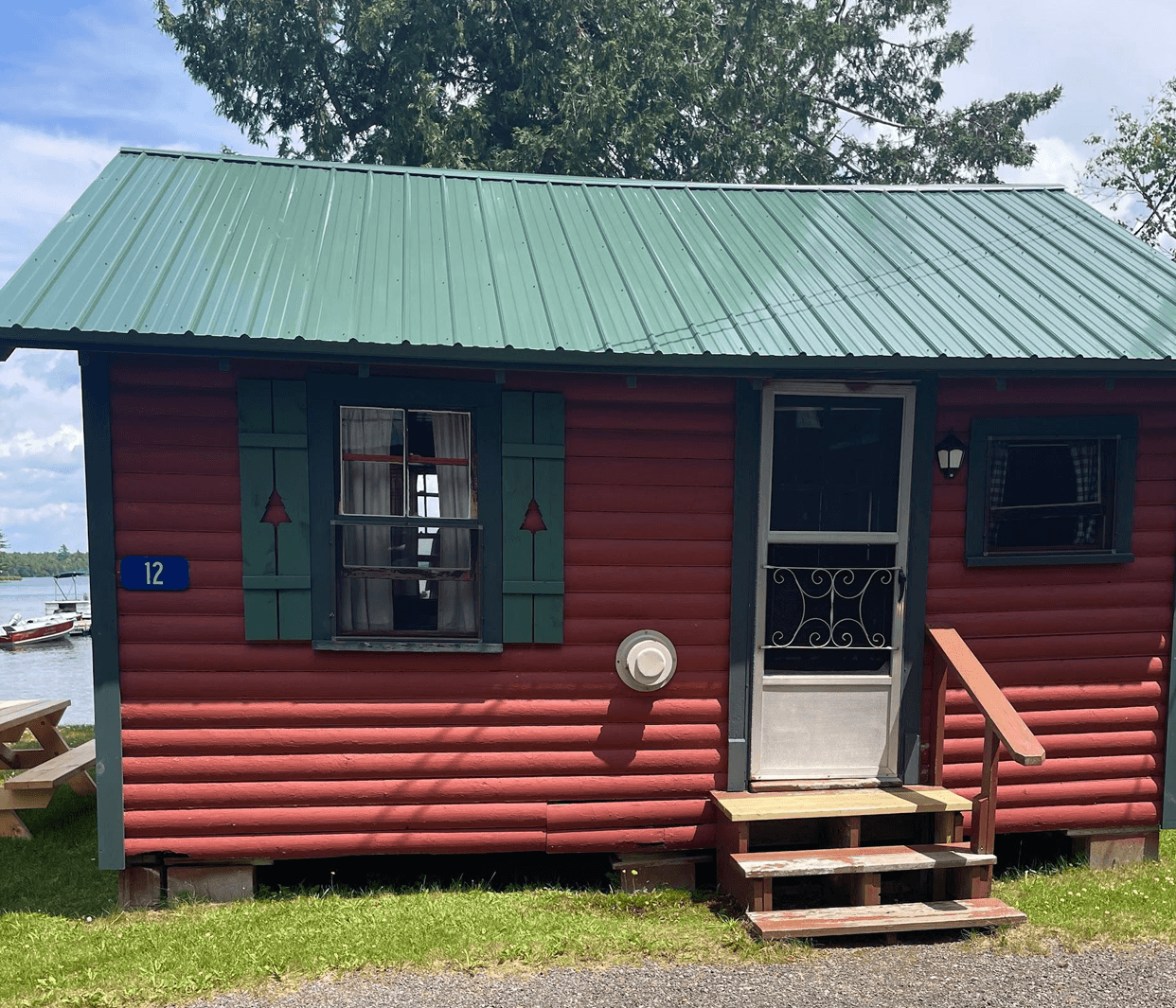 cabin 12 exterior
